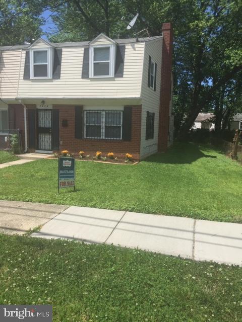 7616 Burnside Road Landover, MD 20785 - Photo 20 of 20 SIDE YARD AND BACKYARD ACCESS