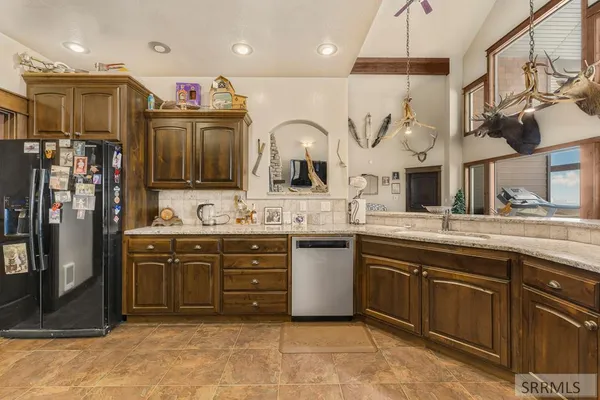 $849,900 | 3676 Henry's Lake Cir Island Park, Island Park, ID 83429