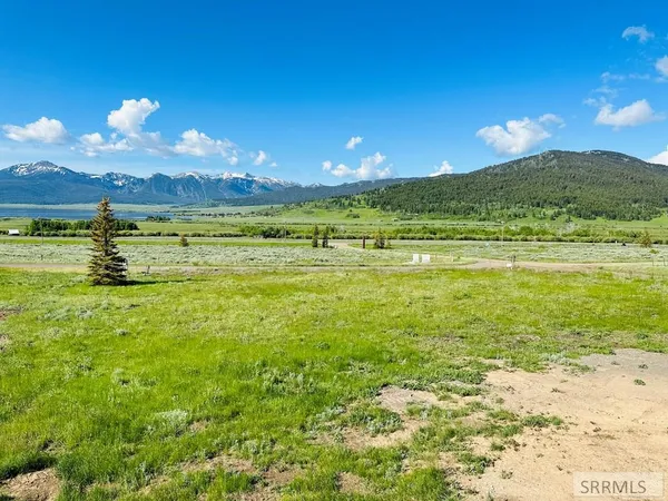 $849,900 | 3676 Henry's Lake Cir Island Park, Island Park, ID 83429