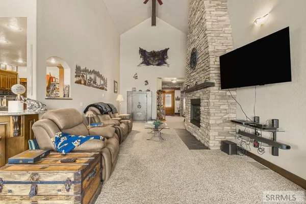 $849,900 | 3676 Henry's Lake Cir Island Park, Island Park, ID 83429