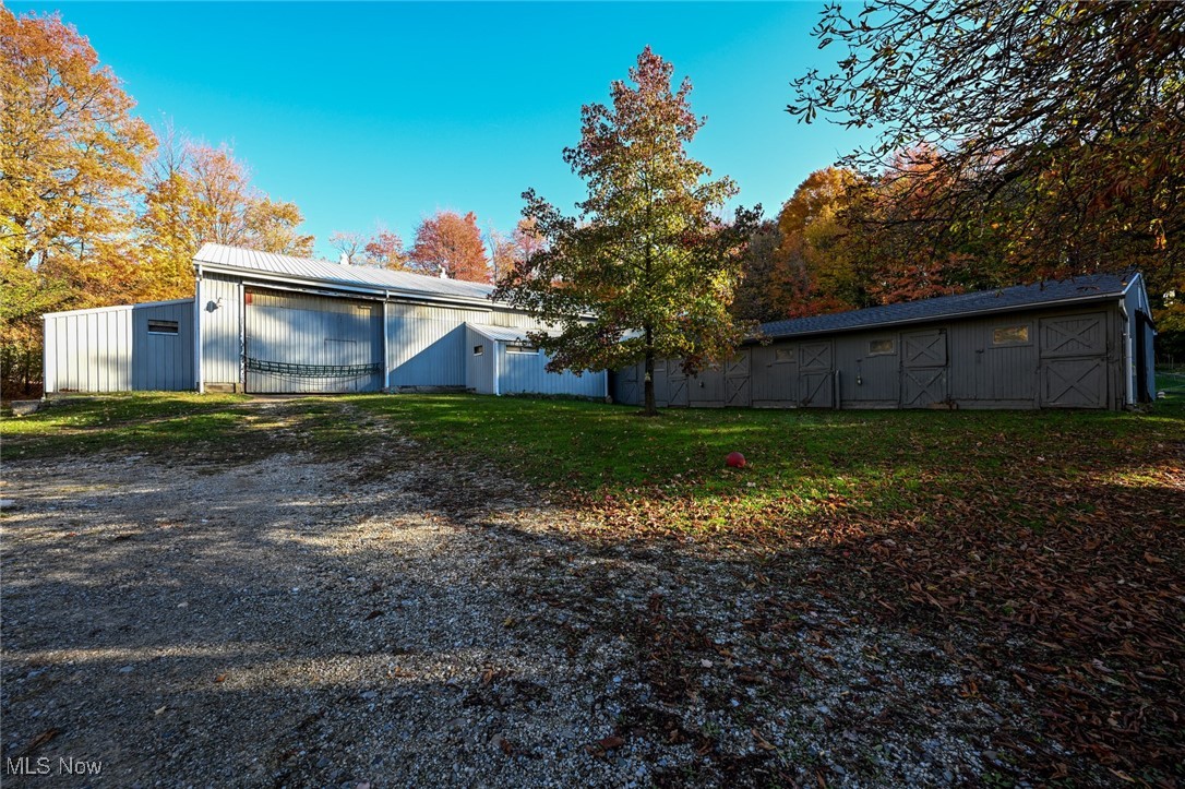 30875 Cannon Road Solon, OH 44139 - Photo 6 of 48 Indoor arena