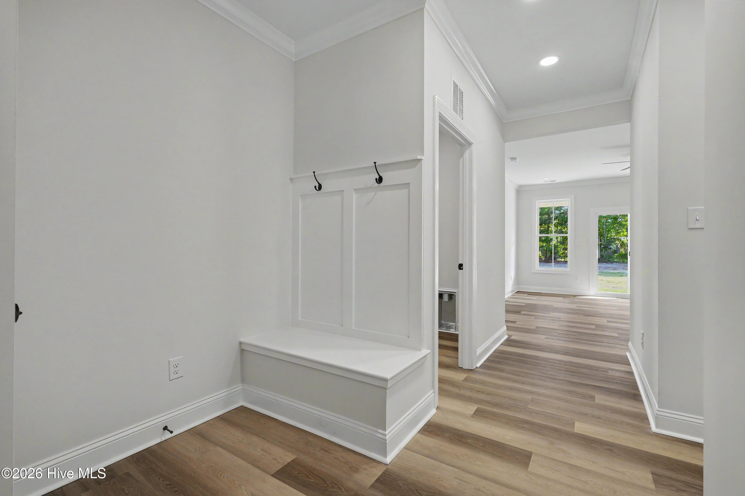 423 Morris Landing Road Holly Ridge, NC 28445 - Photo 4 of 32 Gallery Image 4