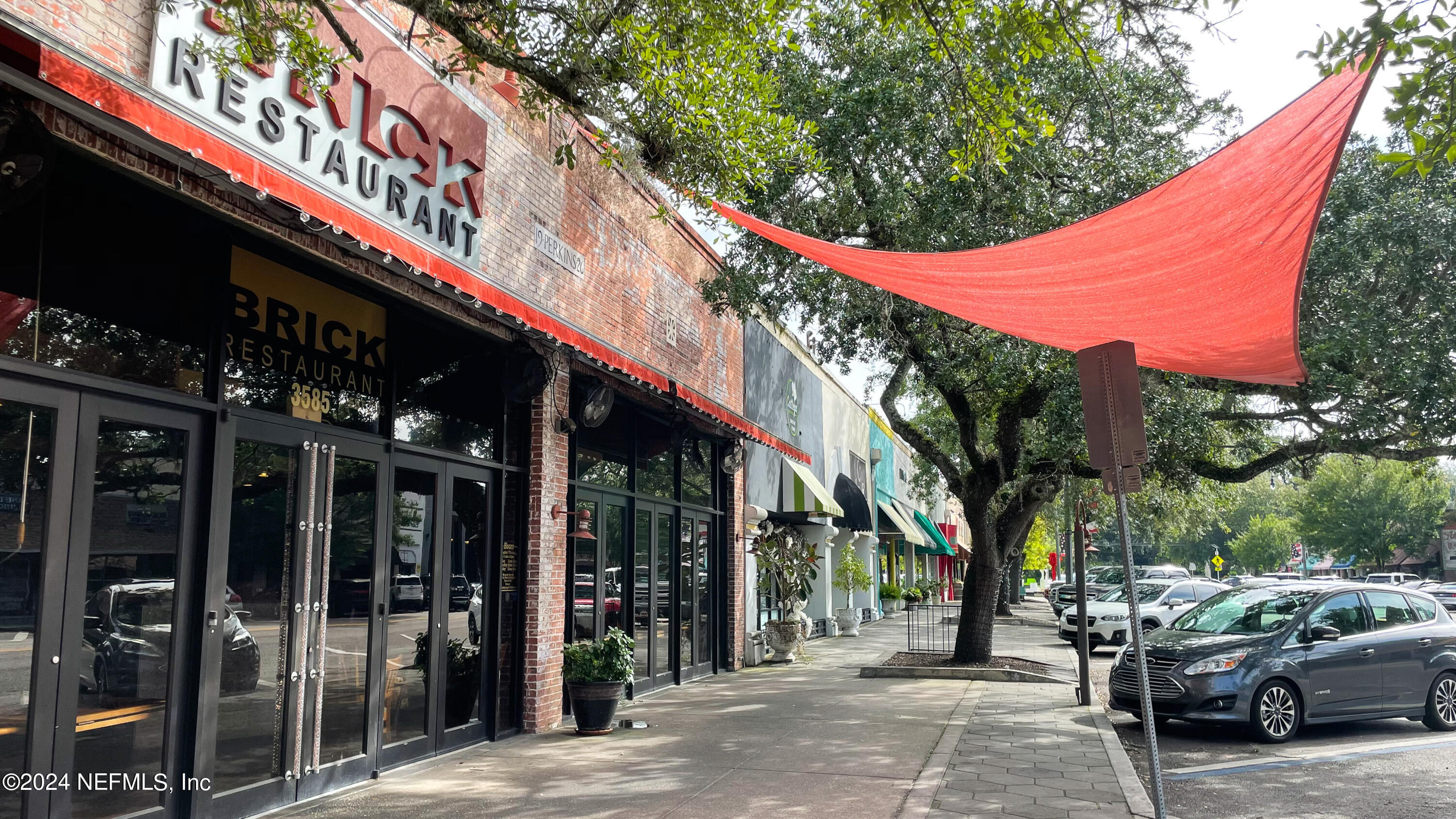 9249 Stony Brook Road Jacksonville, FL 32256 - Photo 26 of 34 a outdoor space with lots of swings and slides