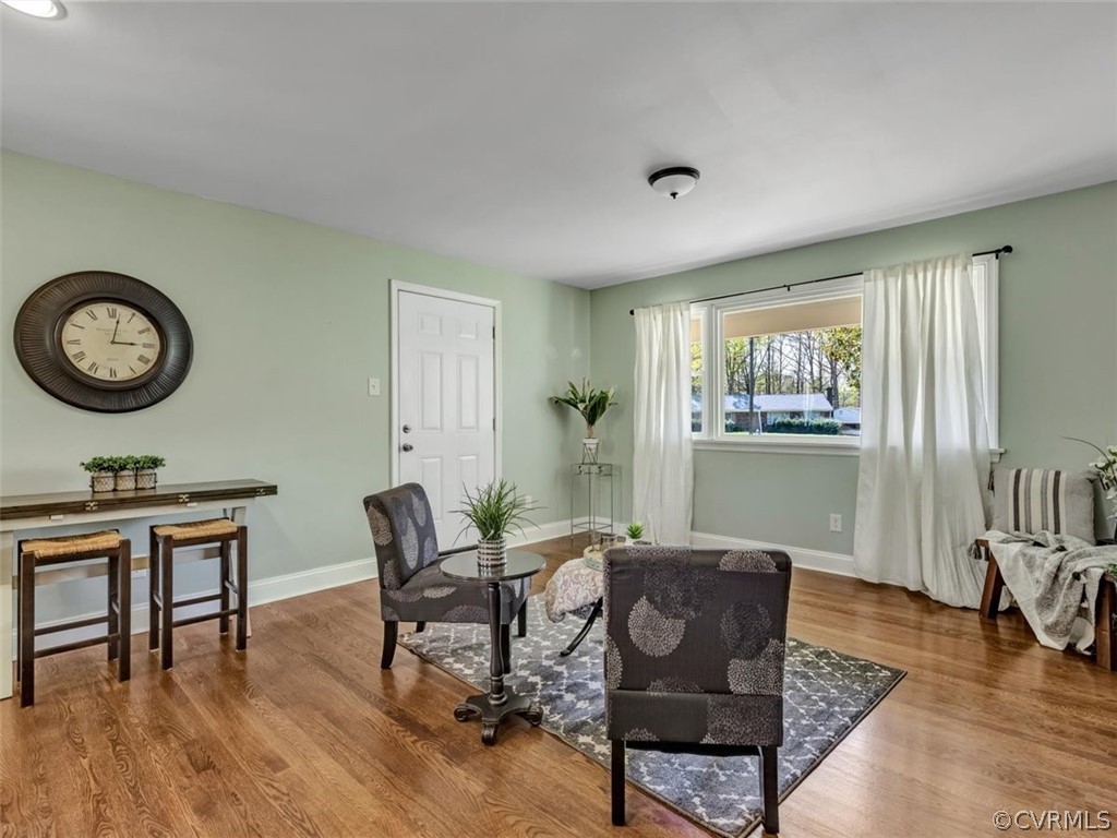 5331 Carteret Road Chesterfield, VA 23832 - Photo 3 of 27 a view of a livingroom with furniture and a window