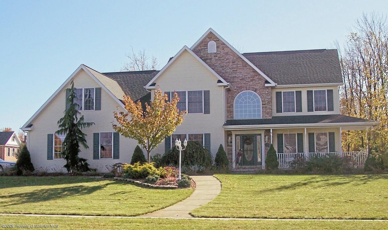 909 Old Logger Road Moscow, PA 18444 - Photo 1 of 16 Gallery Image 1