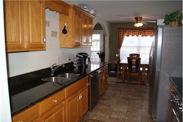 518 Dorris Road Portland, TN 37148 - Photo 6 of 20 The stainless steel appliances are negotiable, otherwise the seller will provide replacements.