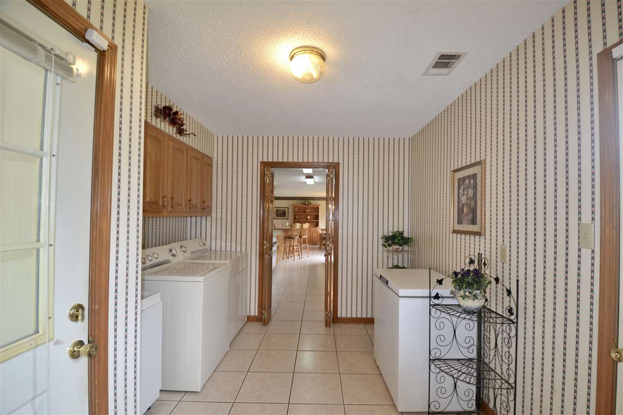 2854 Ward Road Millington, TN 38053 - Photo 8 of 25 Gallery Image 8