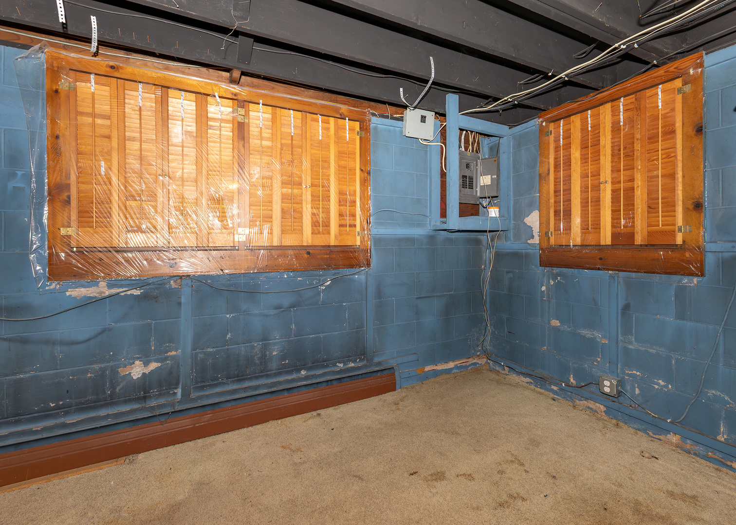 1608 3rd Street Camanche, IA 52730 - Photo 19 of 25 a bathroom with a shower
