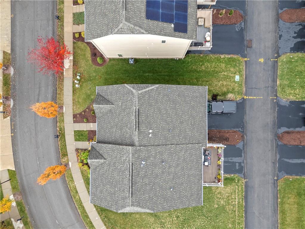 818 Oneida Circle Mars, PA 16046 - Photo 41 of 45 view of pool