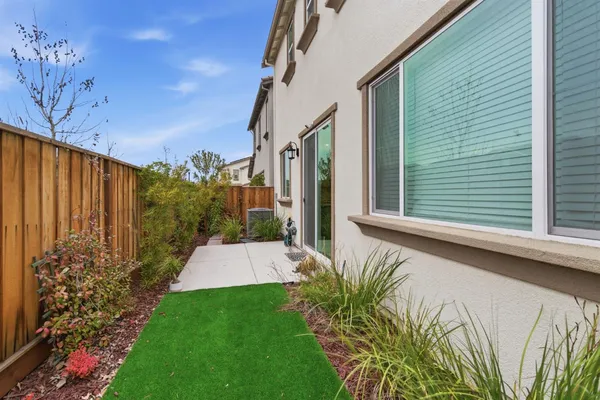 $719,000 | 7329 Umberto Place, Tracy, CA 95377