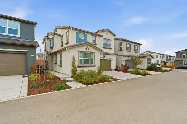 $719,000 | 7329 Umberto Place, Tracy, CA 95377