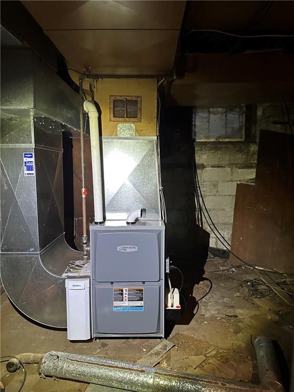 1730 Graham Boulevard Pittsburgh, PA 15235 - Photo 22 of 24