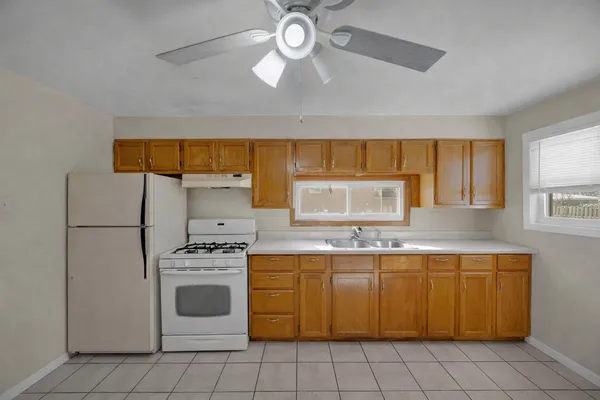$165,900 | 1336 Hirsch Avenue, Calumet City, IL 60409