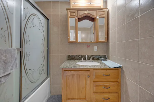 $165,900 | 1336 Hirsch Avenue, Calumet City, IL 60409