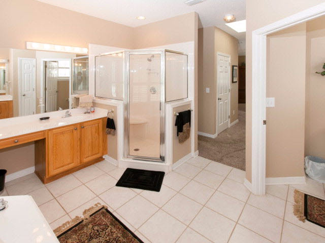614 Pinehurst Point Gulf Shores, AL 36542 - Photo 29 of 44 Master Bath