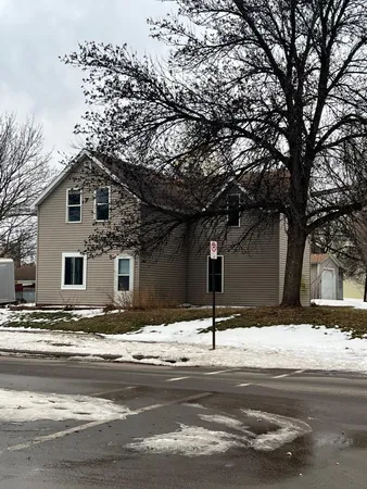 $79,900 | 310 6th Street, Dawson, MN 56232