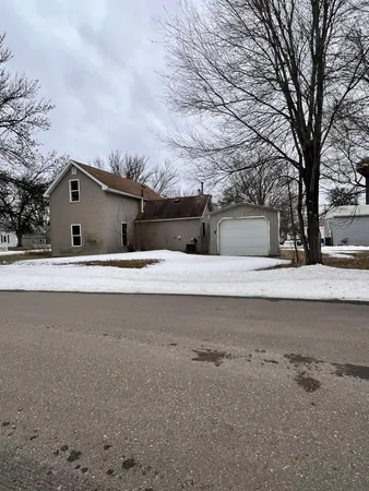 $79,900 | 310 6th Street, Dawson, MN 56232