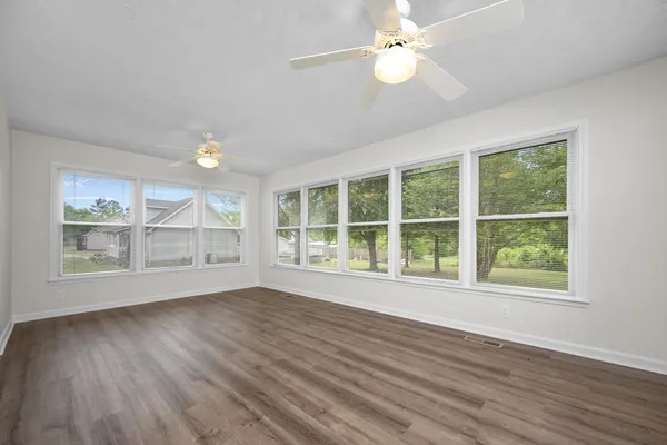 $399,900 | 1618 Windy Meadow Drive, Christiana, TN 37037