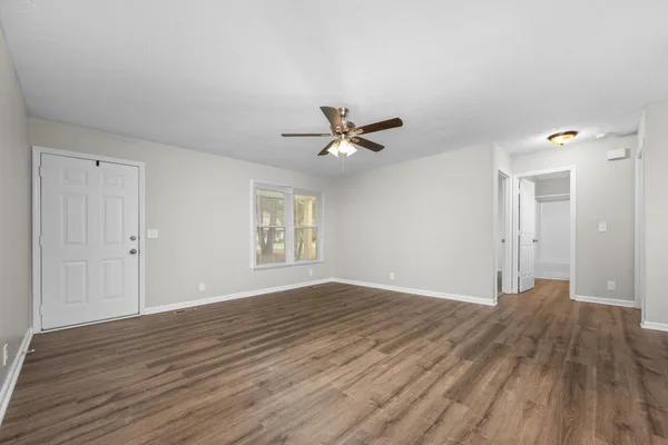 $399,900 | 1618 Windy Meadow Drive, Christiana, TN 37037