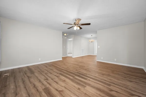 $399,900 | 1618 Windy Meadow Drive, Christiana, TN 37037