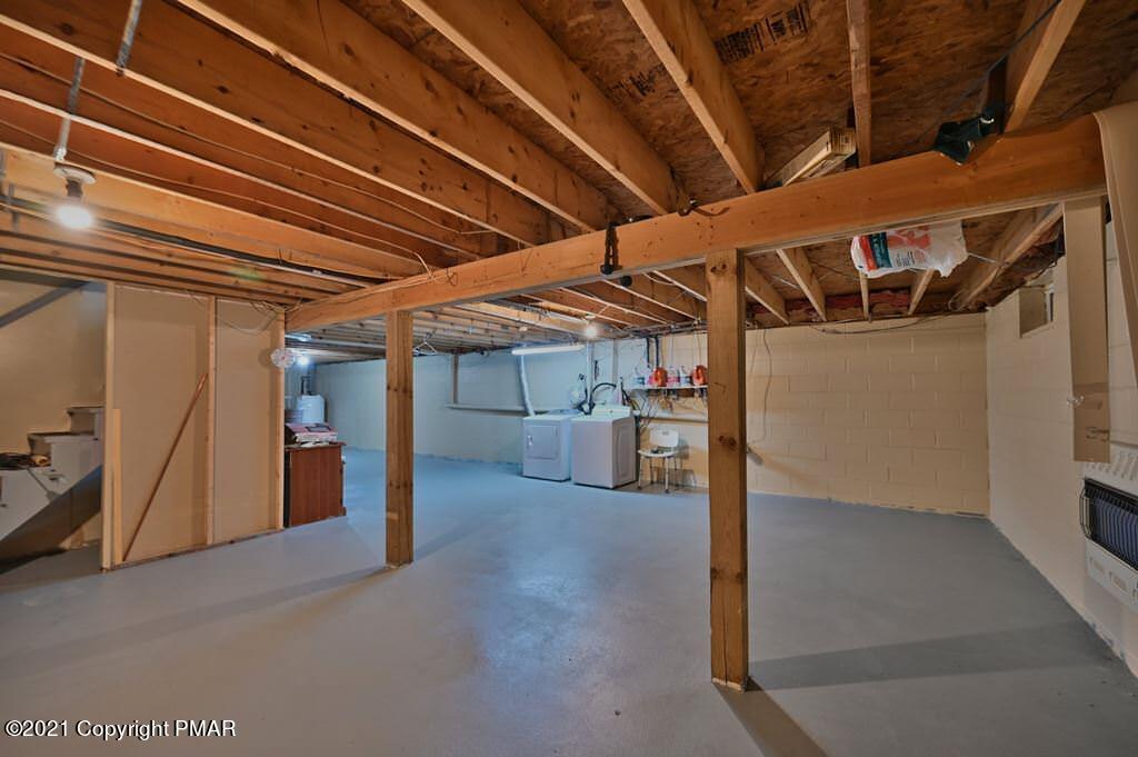 273 Devils Hole Road Cresco, PA 18326 - Photo 41 of 59 a view of a garage