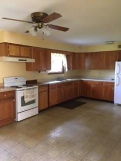 230 South Maysville Road Transfer, PA 16154 - Photo 5 of 6 Gallery Image 5
