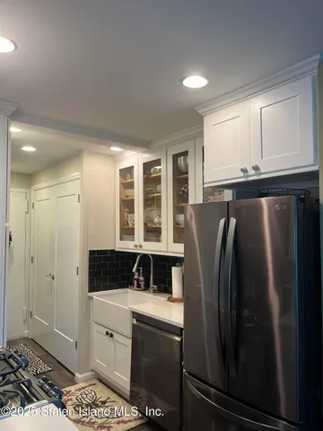 $265,000 | 1100 Clove Road, Unit 3C | Silver Lake