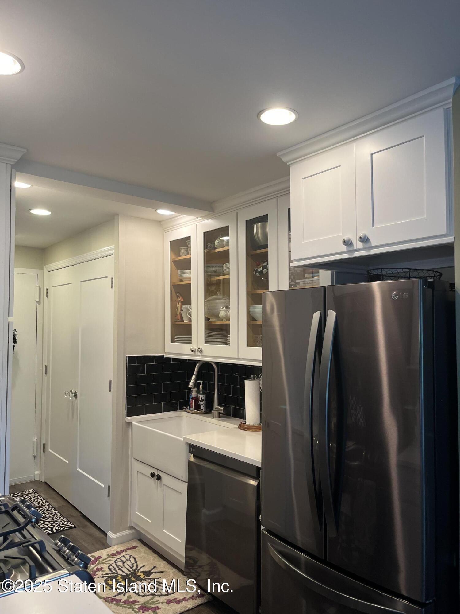 1100 Clove Road, Unit 3C Staten Island, NY 10301 - Photo 18 of 42 IMG_4769