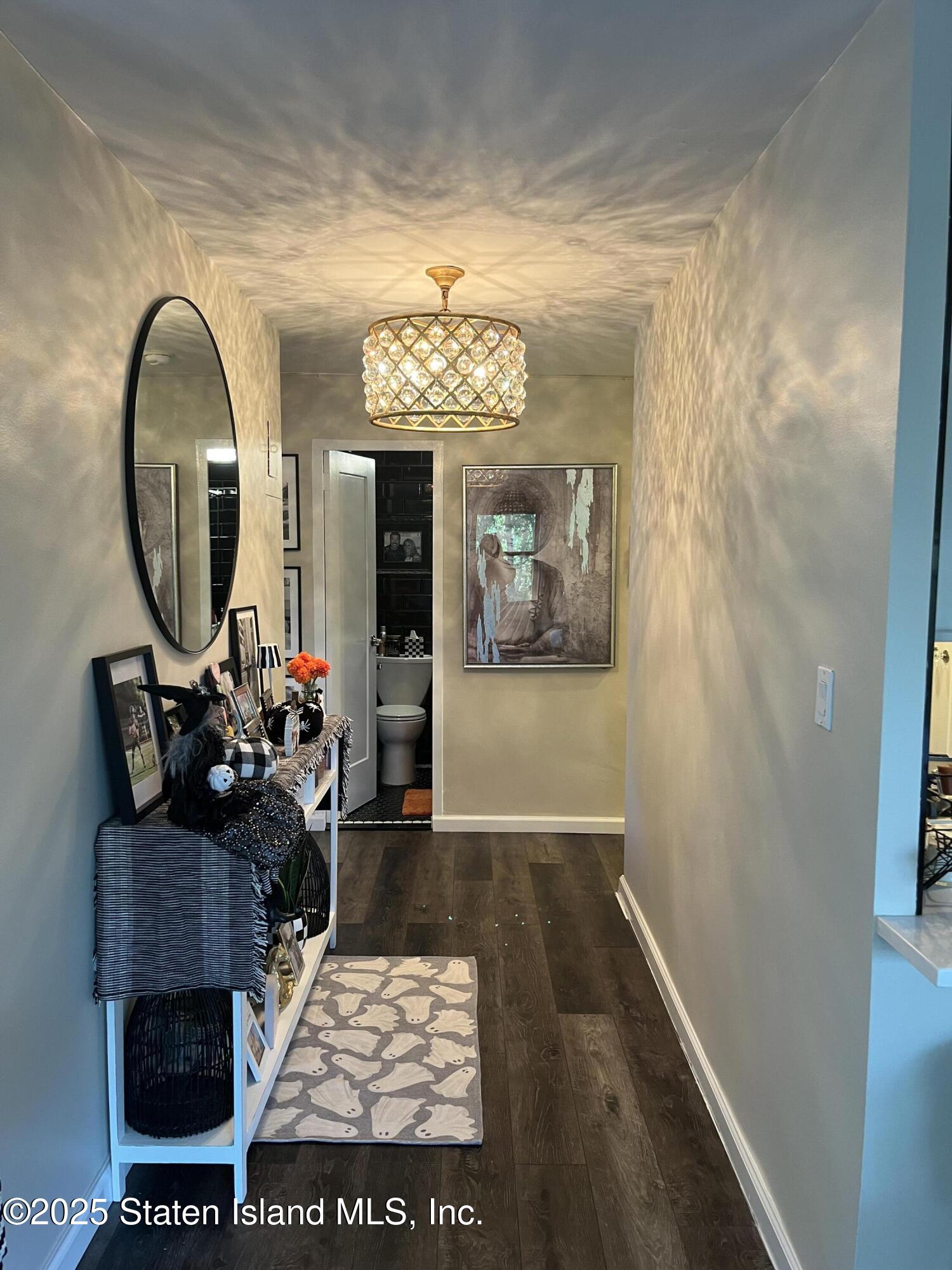 1100 Clove Road, Unit 3C Staten Island, NY 10301 - Photo 26 of 42 Hallway