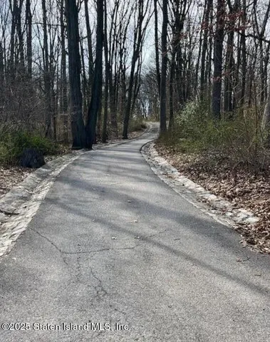 $265,000 | 1100 Clove Road, Unit 3C | Silver Lake