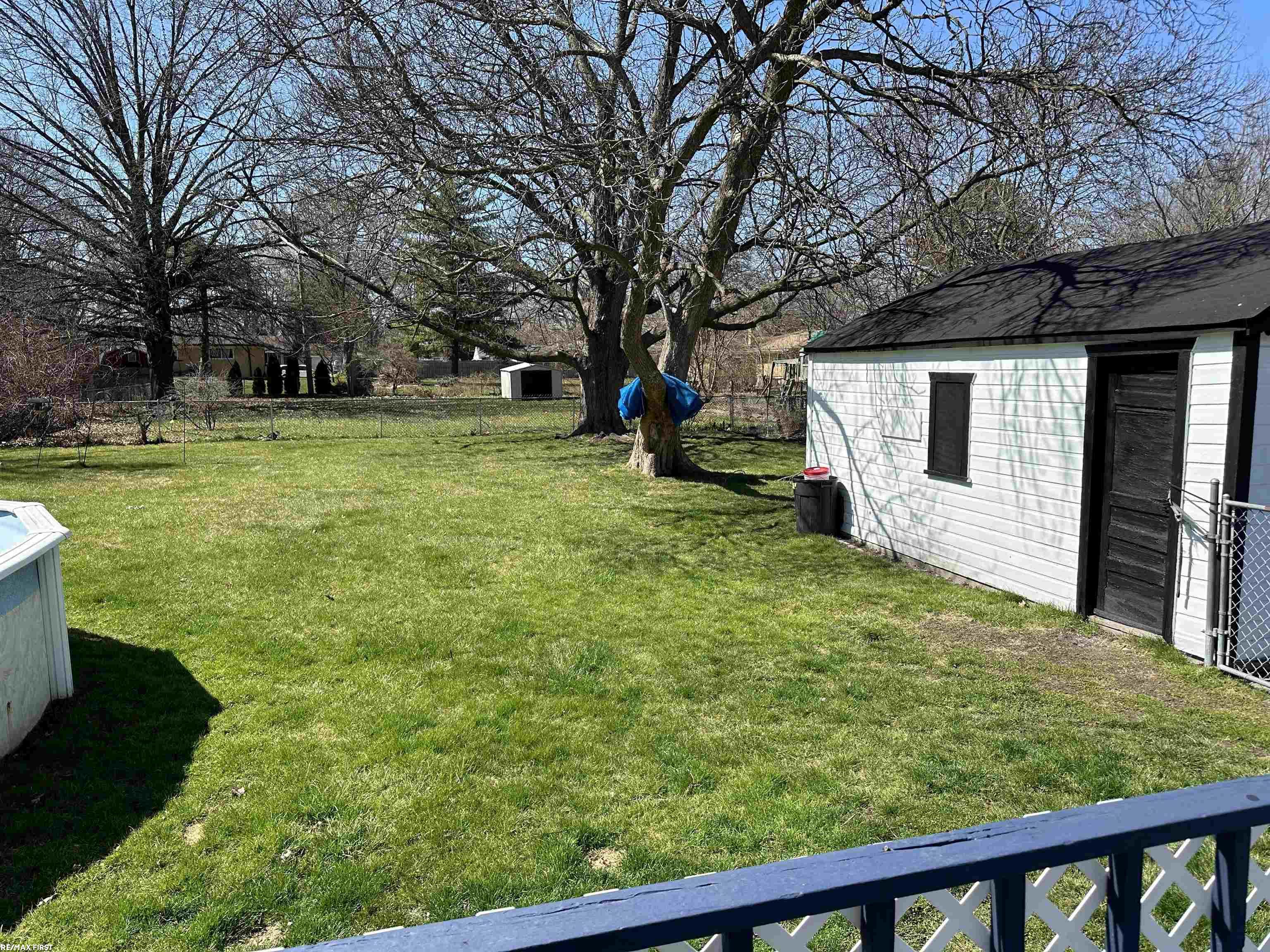 21629 Doepfer Road Warren, MI 48091 - Photo 19 of 19 50137382-bba15c0a-e8fb-43f0-8a26-66924edb9115.JPG