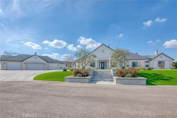 $2,950,000 | 18300 Watts Valley Road, Sanger, CA 93657