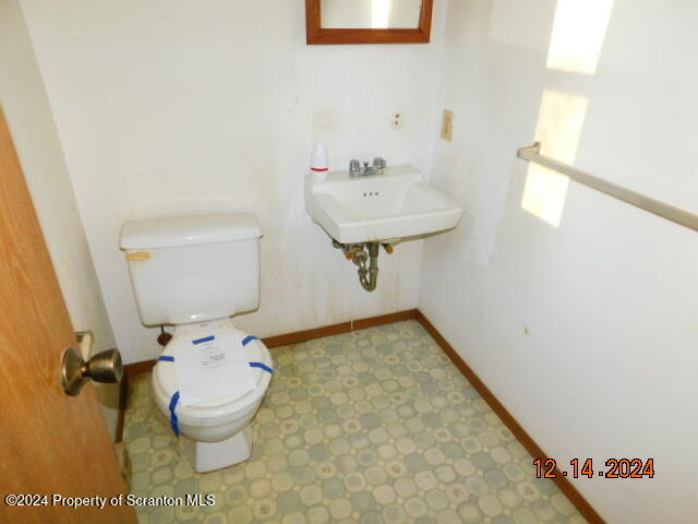 156 Browns Road Shickshinny, PA 18655 - Photo 17 of 23 HALF BATH