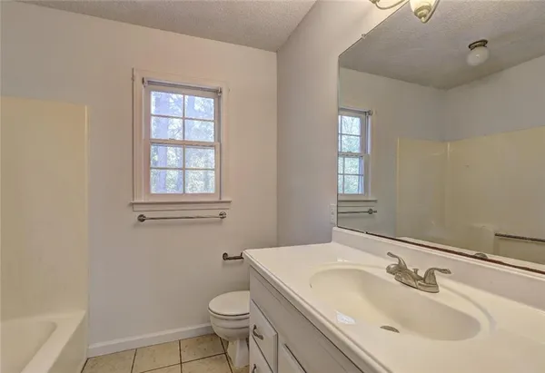 $1,100 | 164 Windermere Circle, Macon, GA 31210