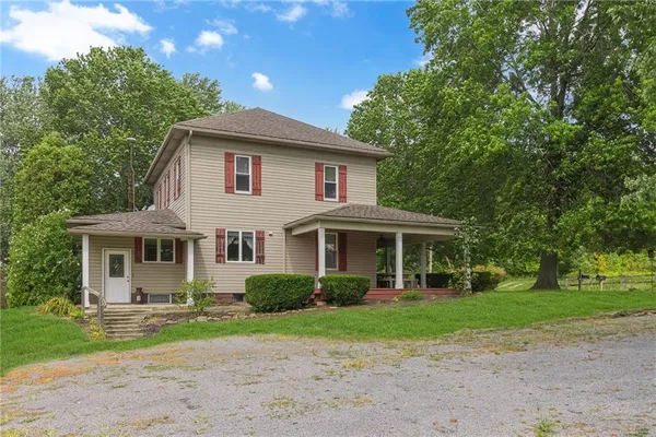 $425,000 | 1897 Houston Road, Enon Valley, PA 16120