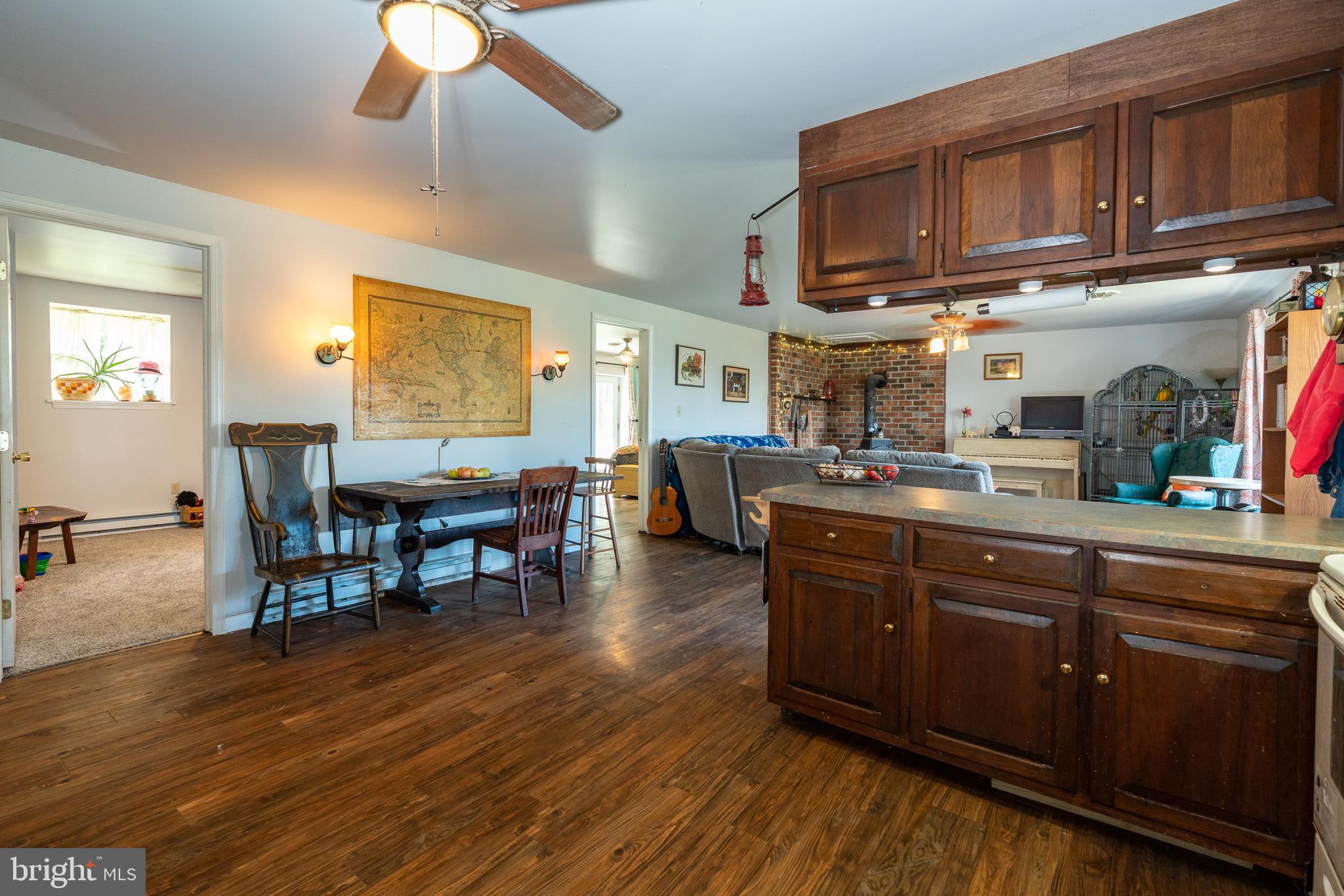 4556 Klinesville Road Columbia, PA 17512 - Photo 5 of 25 Spacious kitchen