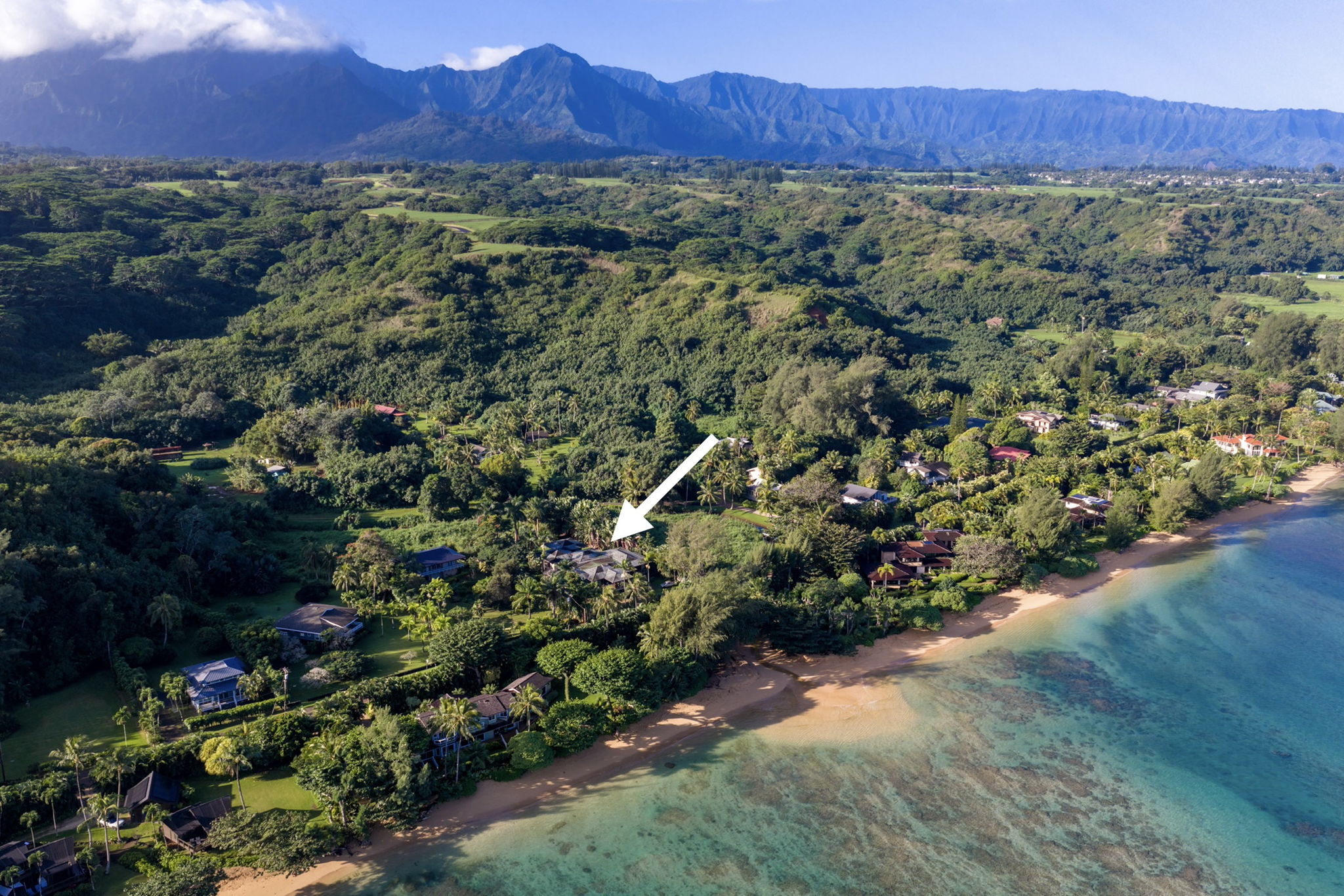 3557 Anini Road Princeville, HI 96722 - Photo 5 of 29 a view of a yard with wooden fence