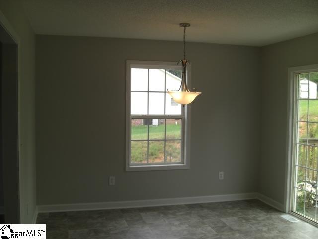 406 Shady Grove Road Pickens, SC 29671 - Photo 4 of 11