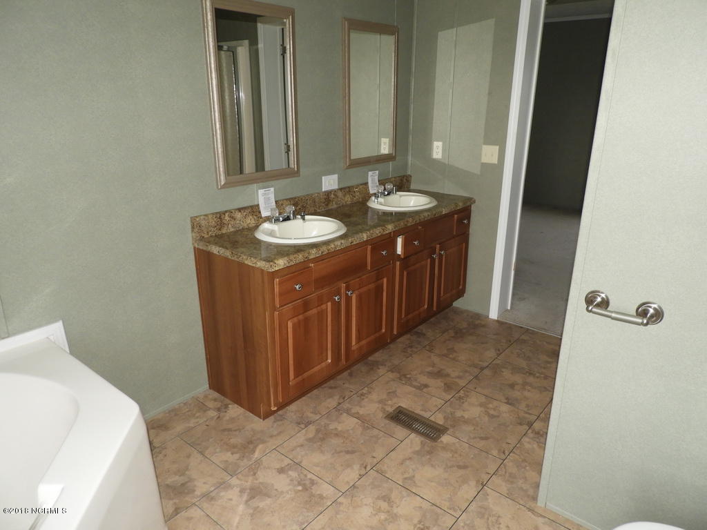 4410 Johnson Place Road Kinston, NC 28501 - Photo 13 of 15 69 MASTER BATHROOM