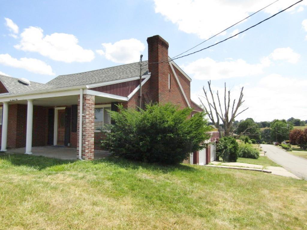 529 McGovern Road Houston, PA 15342 - Photo 3 of 30 Gallery Image 3