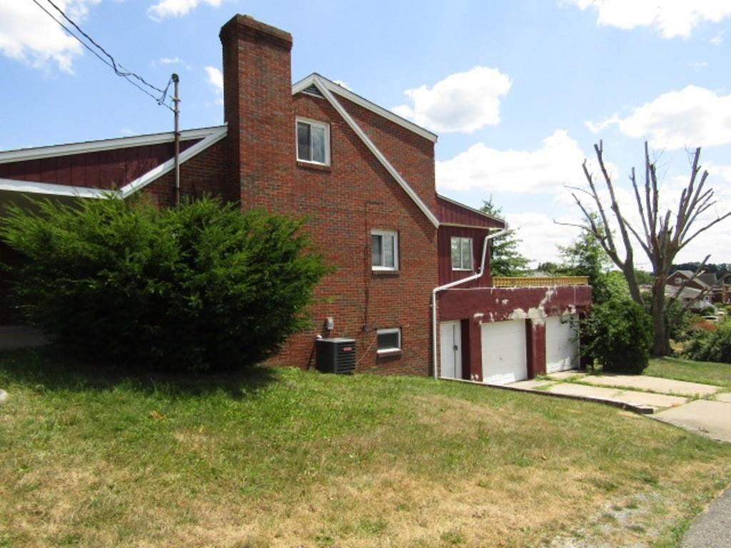 529 McGovern Road Houston, PA 15342 - Photo 4 of 30 Gallery Image 4