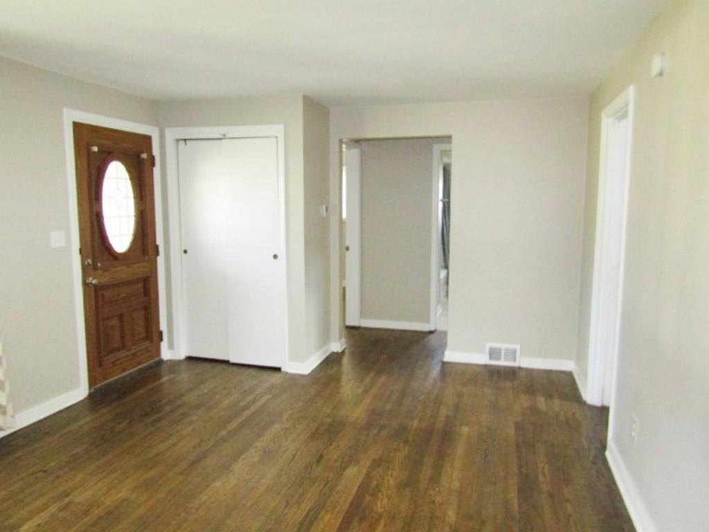 529 McGovern Road Houston, PA 15342 - Photo 10 of 30 Gallery Image 10