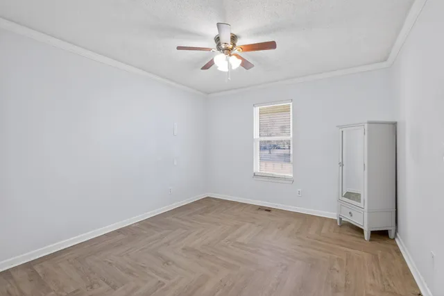 $1,800 | 1352 Farmwood Drive, Murfreesboro, TN 37128