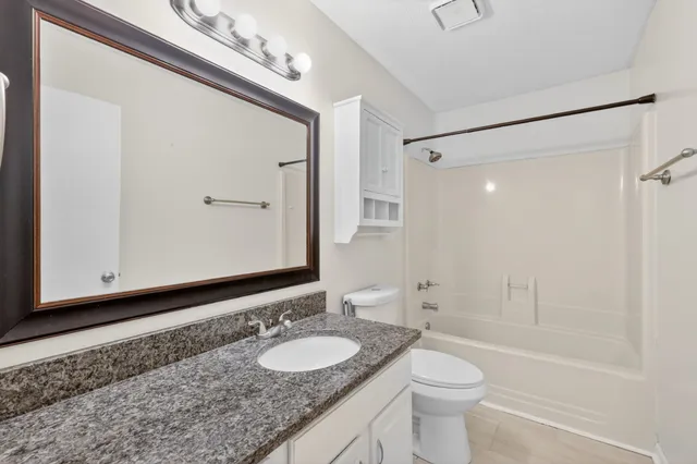 $1,800 | 1352 Farmwood Drive, Murfreesboro, TN 37128