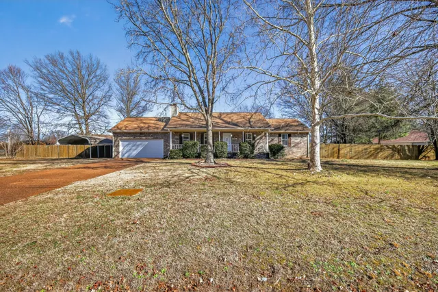 $1,800 | 1352 Farmwood Drive, Murfreesboro, TN 37128