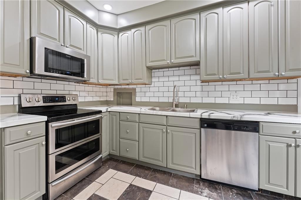 335 Blackstone Street Woonsocket, RI 02895 - Photo 6 of 8