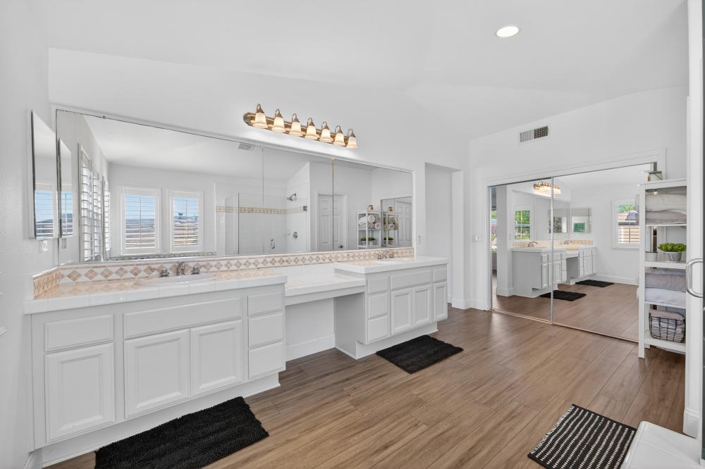 1820 Donner Road West Sacramento, CA 95691 - Photo 43 of 44 a large bathroom with double vanity and a sink