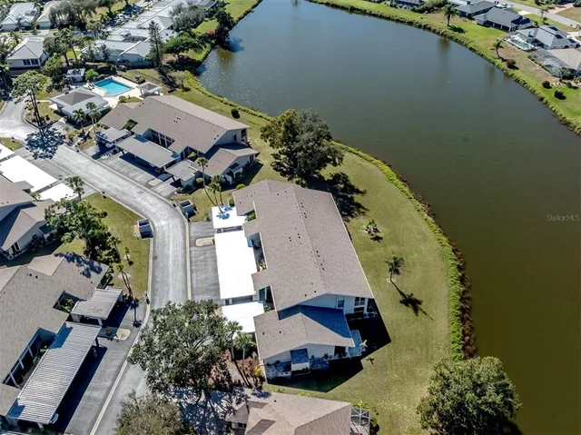 $289,000 | 1310 Pine Lake Drive, Unit 10, Venice, FL 34285