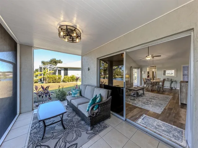 $289,000 | 1310 Pine Lake Drive, Unit 10, Venice, FL 34285