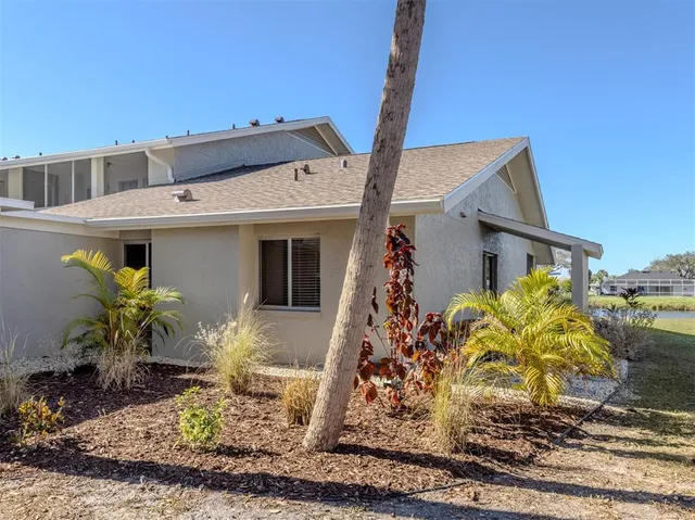 $289,000 | 1310 Pine Lake Drive, Unit 10, Venice, FL 34285
